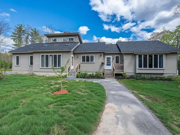 314 Wentworth Road, Brookfield, NH 03872