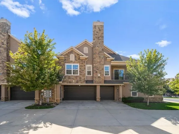 16005 Fontana St APT 230, Overland Park, KS 66085