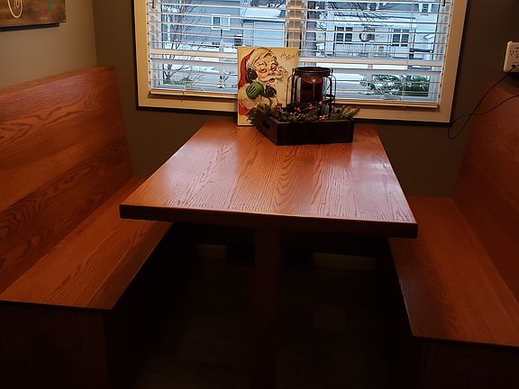 Breakfast nook 