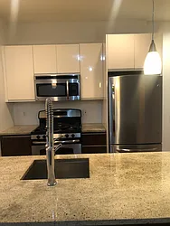 Rented by Chana Ofek, LREB