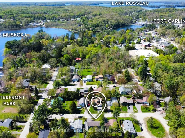 6 Johnston St, Muskoka Lakes, ON P0B 1J0