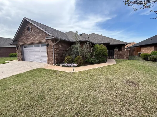 309 Sierra Vista Ct, Altus, OK 73521