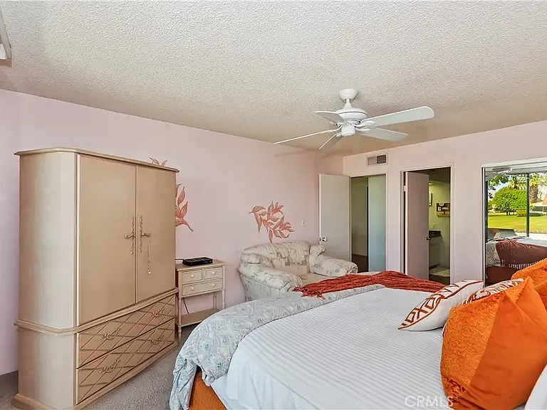 4 San Sebastian Dr — Photo 77