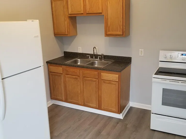 24542 Gonseth Rd #6 — Photo 4