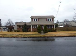 20 Barry Dr, Rockaway, NJ 07866