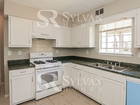 5th image of 7063 Babbling Brook Dr