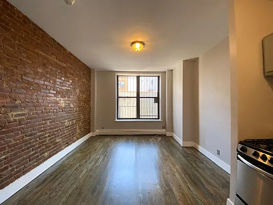 Rented by Swythe, Inc. | media 7