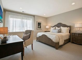 10628 Cavallo Rdg, Eden Prairie, MN 55347