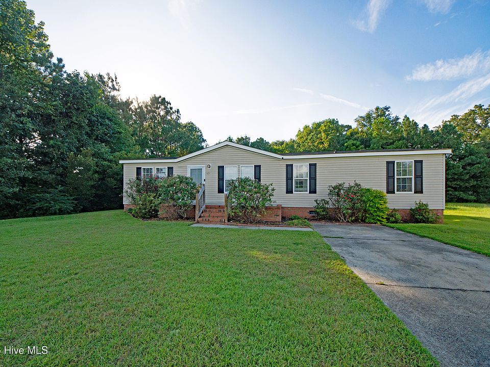 1st image of 125 Magnolia Gardens Drive
