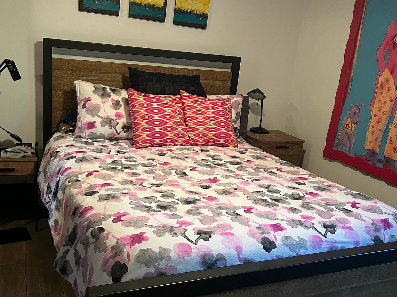 2 bed, 824 sqft, $6,000 — Photo 2