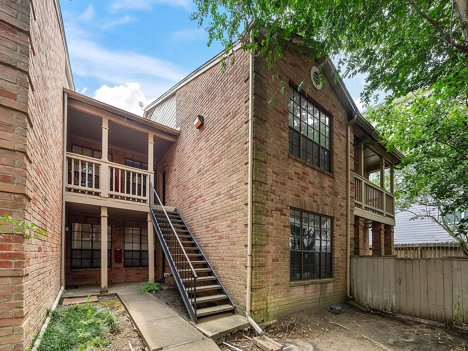 2255 Braeswood Park Dr #310