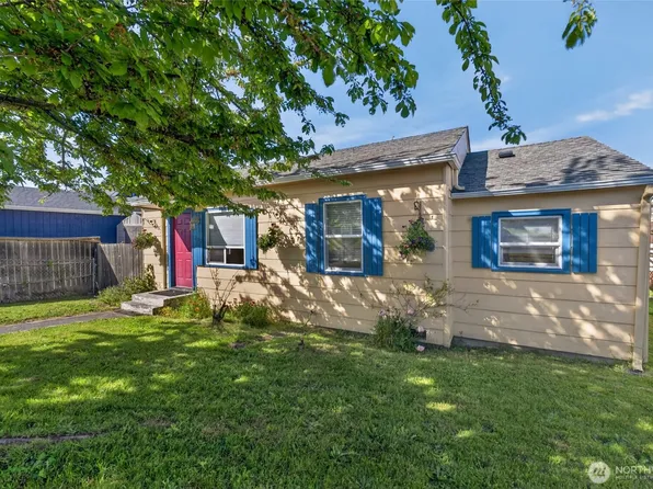 209 E Eleventh Street, Port Angeles, WA 98362