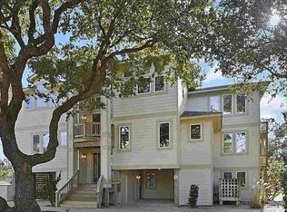1086 Hampton St, Corolla, NC 27927