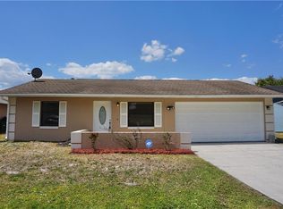 420 Lake Daisy Dr, Winter Haven, FL 33884