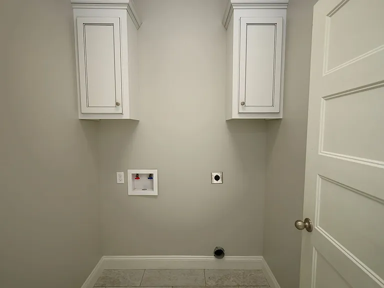 3964 Crusader Ct — Photo 14