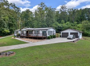 1400 Warrensburg Rd, Whitesburg, TN 37891
