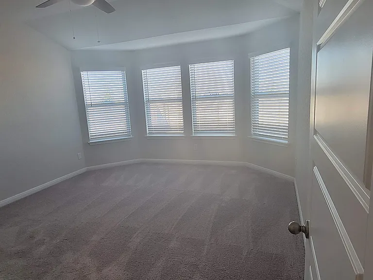1231 Meyers Mdw — Photo 14