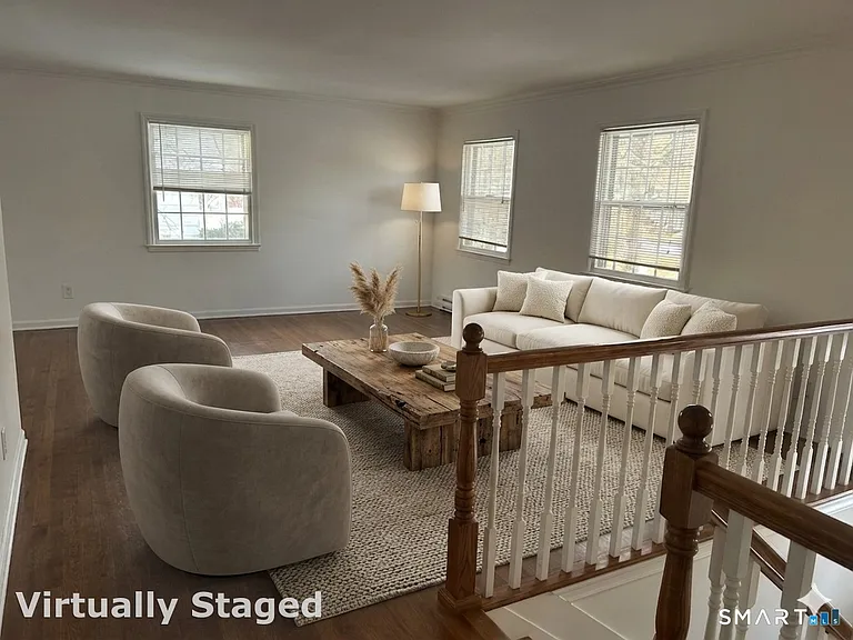33 Loughran Ave — Photo 6