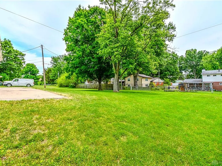 3108 E Stroop Rd — Photo 27