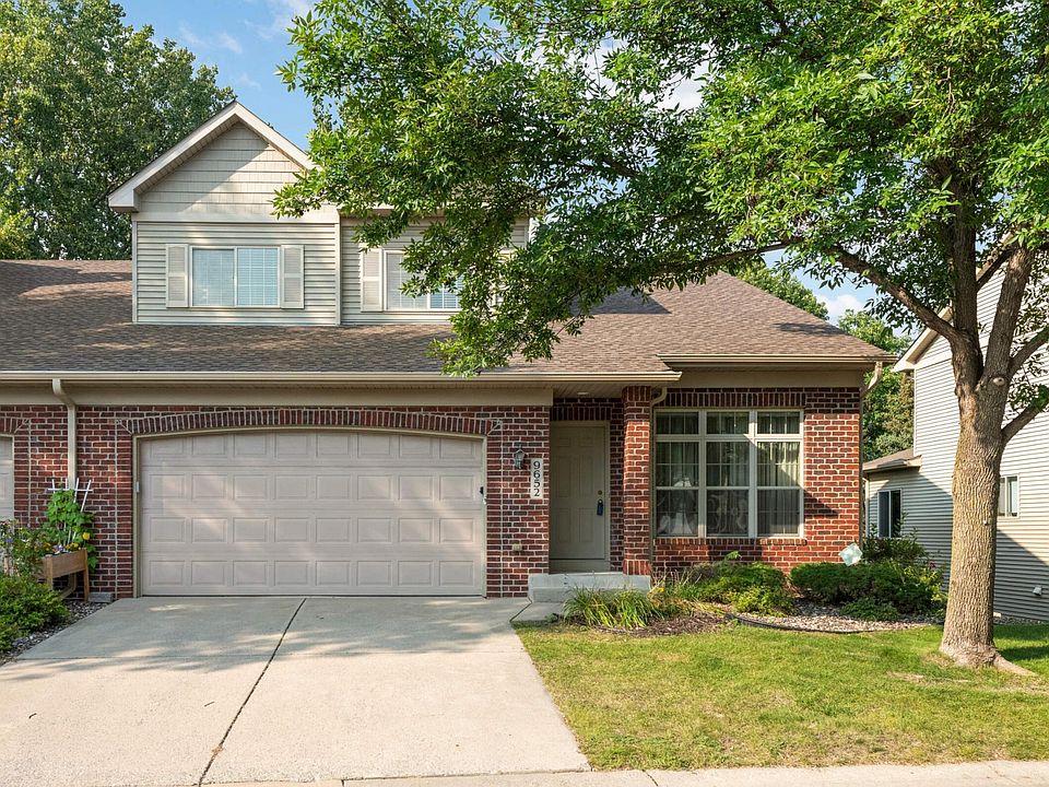 1st image of 9652 Belmont Ln