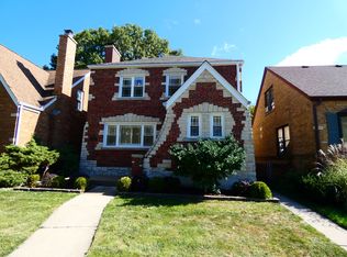 6223 N Lenox Ave, Chicago, IL 60646