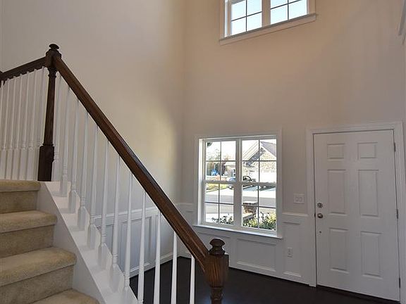 Two story foyer