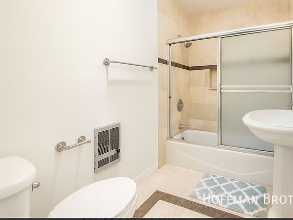 Bathroom. Marble flooring with skylight