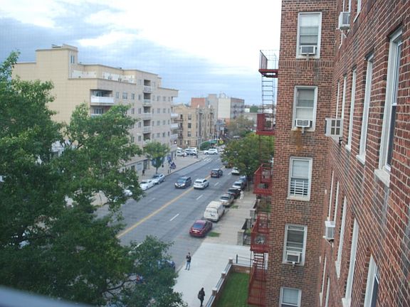 3rd image of 8721 Bay Pkwy APT 5E