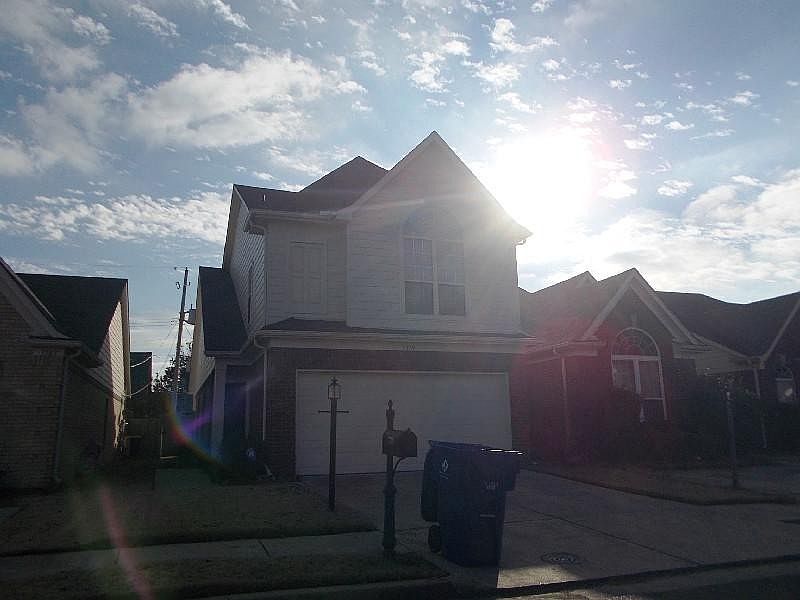 2nd image of 7775 Lipscomb Dr