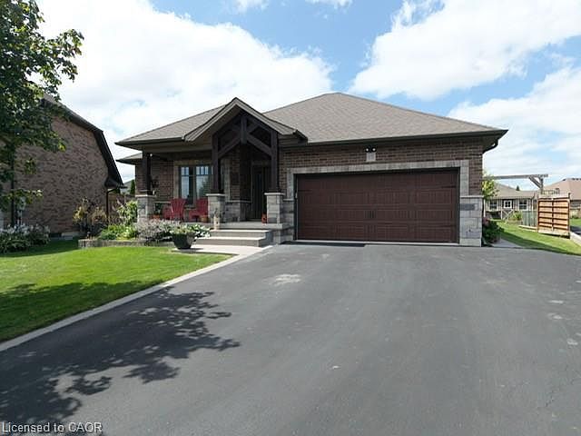 1st image of 15 Hurley Ct