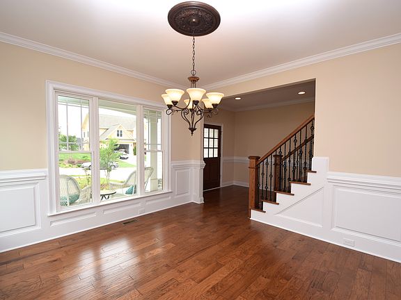 2nd image of 101 Diggory Dr