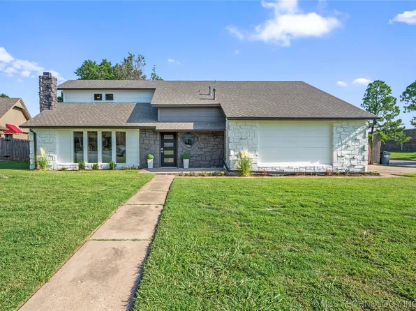 7327 E 62nd Pl, Tulsa, OK 74133