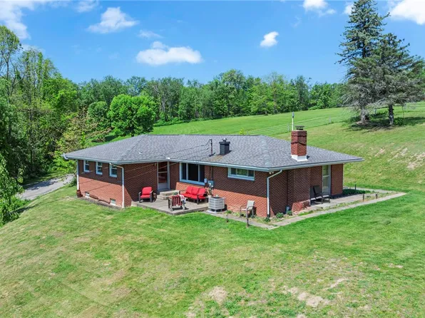 383 Ridgemont Dr, Midland, PA 15059
