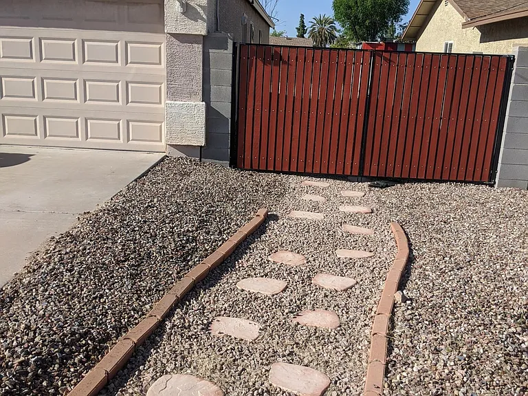 2536 E McArthur Dr — Photo 22