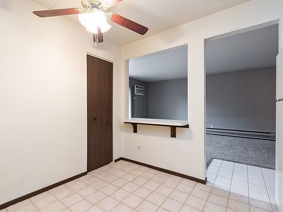 4th image of 5326 Waterbury Ln APT 1004A