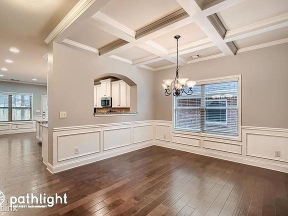 4th image of 2251 Nichols Glen Dr