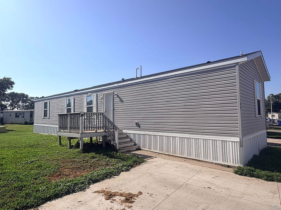 1st image of 833 E Duke St Lot 66