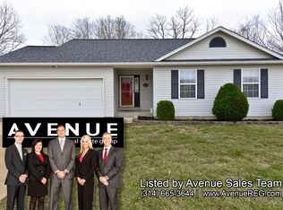 1805 Jessie Cir, High Ridge, MO 63049