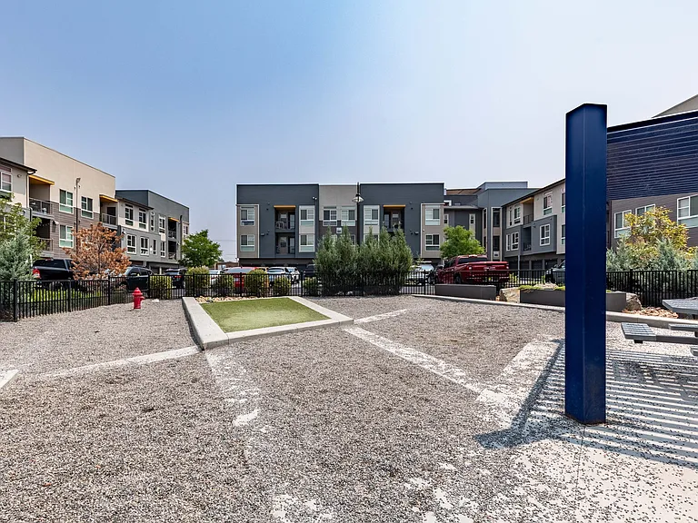 Encore Evans Station Apartments — Photo 8