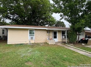 4206 Eisenhauer Rd, San Antonio, TX 78218