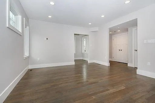491 Ashmont St #1 — Photo 16