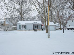 2015 Whitehall Rd, Muskegon, MI 49445