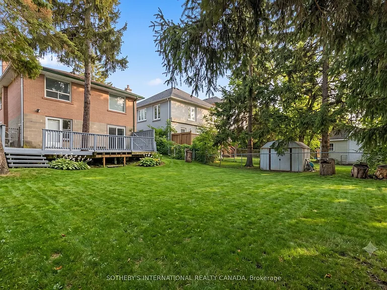957 Beechwood Ave #UPPER — Photo 2