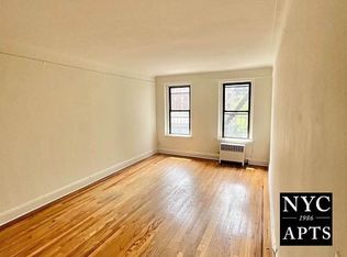 220 E 52nd St APT 3E, New York, NY 10022