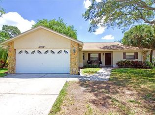 12005 73rd St, Largo, FL 33773