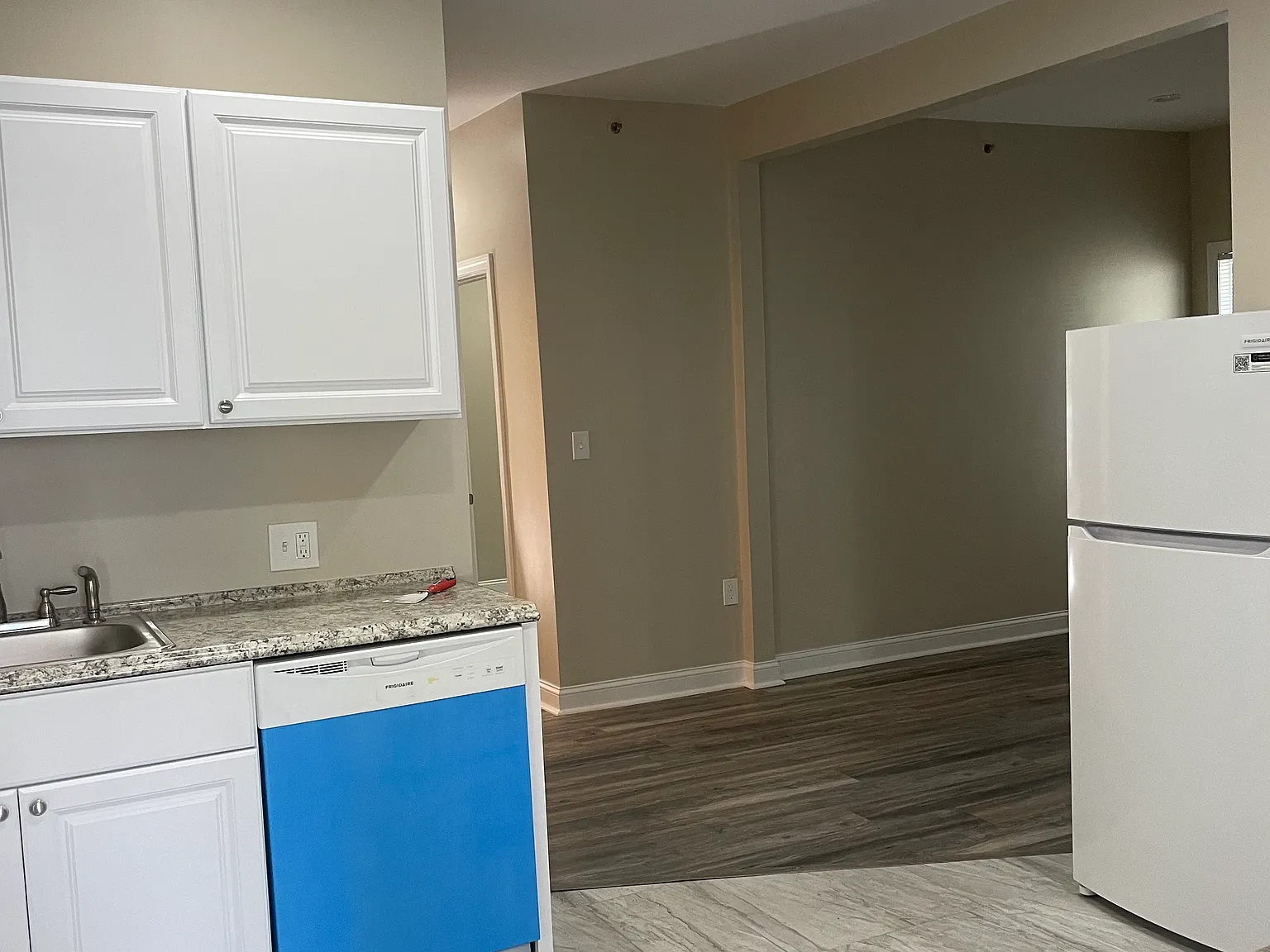 3 bed, $2,900 — Photo 4