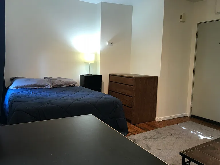 702 E Buffalo St — Photo 3