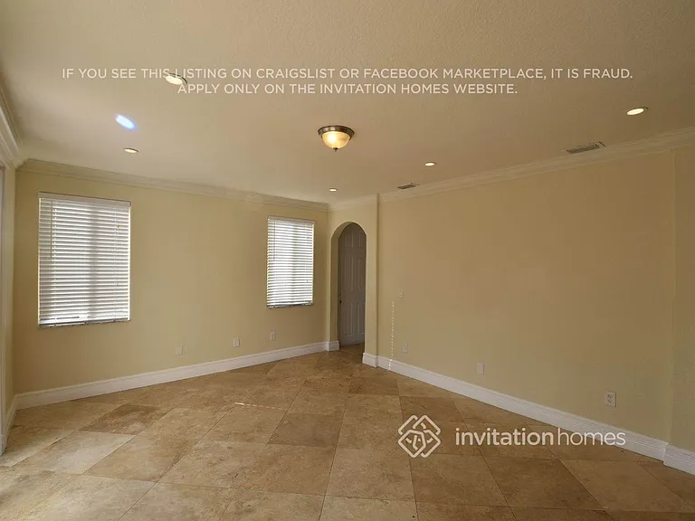 15350 SW 23rd St — Photo 3