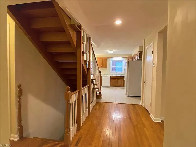 24108 E Silsby Rd — Photo 7