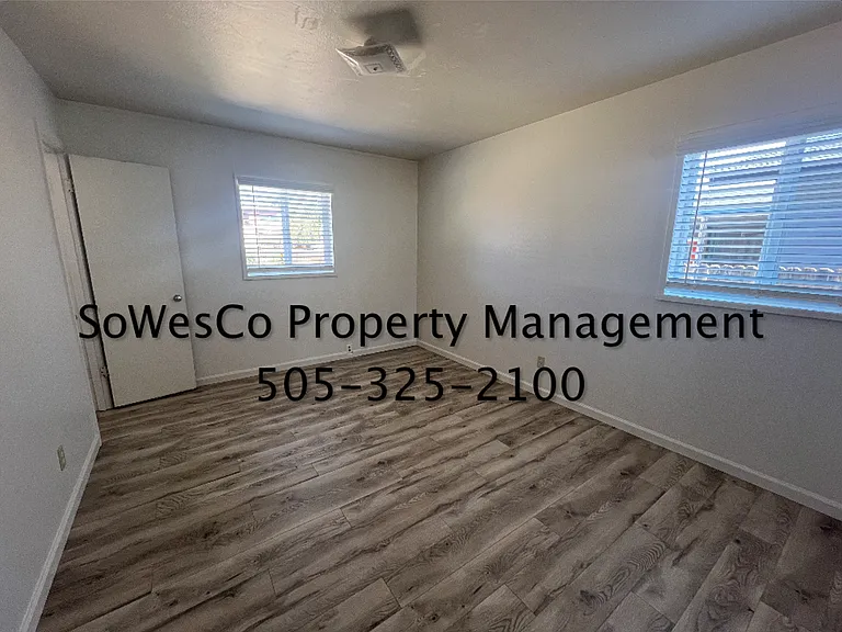 1032 Zuni Dr — Photo 12